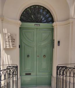 Foto sihtkohas Hamrun asuva majutusasutuse St Joseph Building Central Rooms galeriist