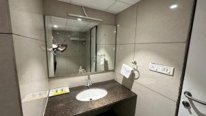 Imagine din galeria proprietății Bansari Greens Resort în Sādra