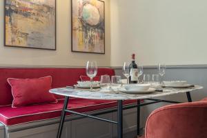 Напитки в Design Florence Suite in Florence
