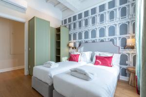 Кровать или кровати в номере Design Florence Suite in Florence
