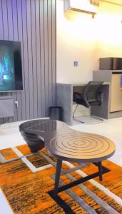 Μια τηλεόραση ή/και κέντρο ψυχαγωγίας στο S A Luxury Apartments