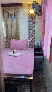 Letto o letti in una camera di Maharaja Guest House Block C