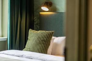 Letto o letti in una camera di Hotell Onyxen, boutique- & lifestyle, Adults Only