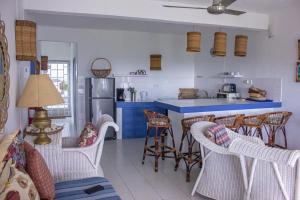 Kuhinja oz. manjša kuhinja v nastanitvi Beachfront Appartment