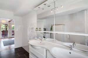 Ένα μπάνιο στο Vogtshaus de Luxe