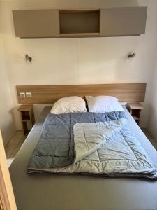 Postel nebo postele na pokoji v ubytování mobilolo 1