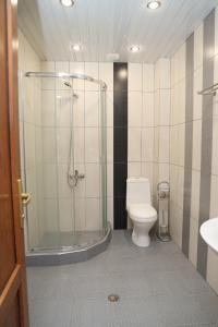 Koupelna v ubytování Syuniq Hotel