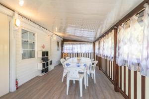 Μια τηλεόραση ή/και κέντρο ψυχαγωγίας στο Mh 229 La Tremblade