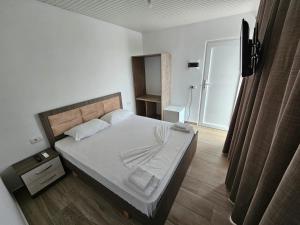 Afbeelding uit fotogalerij van Vila Rafael Ksamil in Ksamil