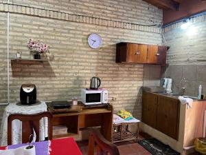 Kuchyň nebo kuchyňský kout v ubytování Loft Privado en Casa Tranquila-Ideal para tu Estancia