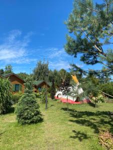 Słoneczna Polana 야외 정원