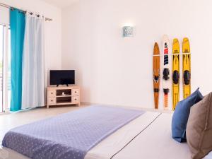 オルビアにあるVilletta Bianca - Klodgeのベッドルーム1室(ベッド1台付)が備わります。