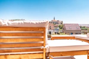 Balkón alebo terasa v ubytovaní Rodinný apartmán s výhledem na zámek