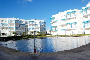 Bazén v ubytování Appartement Riviera Beach Cabo nebo v jeho okolí