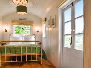 Imagen de la galería de The Shepherds Hut At Rosewood House, en Liskeard