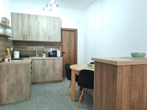 Eldhús eða eldhúskrókur á Apartman S&L