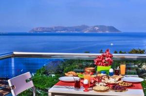 Фотография из галереи Antiphellos Pension Küçükçakıl в Каше