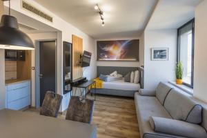 Posedenie v ubytovaní R73 Residences