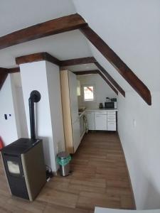 Kuchyň nebo kuchyňský kout v ubytování Chata Kamenice + 6 fotografií