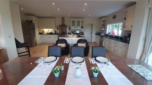Kuchyň nebo kuchyňský kout v ubytování B&B Kerry Lakesview Lodge
