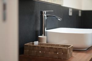 Koupelna v ubytování indipendenza 60 Home Como Center + 27 fotografií