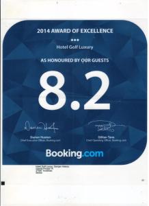 Certifikát, hodnocení, plakát nebo jiný dokument vystavený v ubytování Hotel Golf Luxury