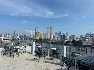 Nespecifikovaný výhled na destinaci Bangkok nebo výhled na město při pohledu z hostelu