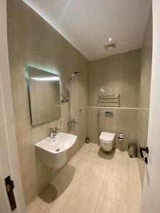 Koupelna v ubytování استديو جود الفندقي