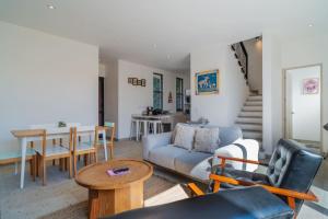 Posezení v ubytování Encantadora Casa Valentina 3BR Alberca Wifi