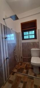 Koupelna v ubytování Silverline Guest House Anuradhapura