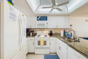 Kuchyň nebo kuchyňský kout v ubytování Happy Fiddler 214 + 25 fotografií