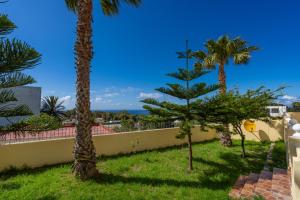 Zahrada ubytování Magnifique appartement avec jardin en face de la mer