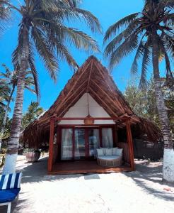 Το κτήριο όπου στεγάζεται  το ξενοδοχείο