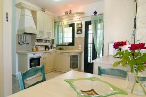 Gallery image of Eternal Sunset Villa #1 in Pefkohori