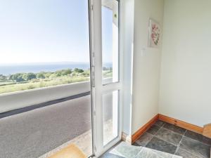 Nespecifikovaný výhled na moře nebo výhled na moře při pohledu z prázdninového domu