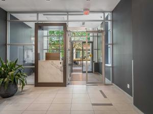 Lobbyen eller receptionen på Prime Downtown Condo - St Lawrence Parking