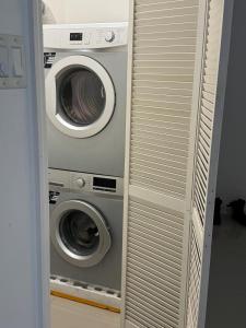 Foto dalla galleria di Apt Near Devon - Kingston- POOL- B306 FIWI a Kingston