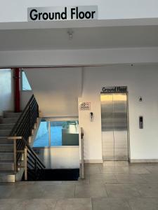 Planimetria di Apt Near Devon - Kingston- POOL- B306 FIWI