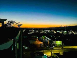 Alba o tramonto visti dall'interno dell'appartamento o dai dintorni