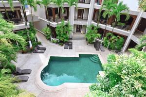 Bazén v ubytování Macaws Ocean Club Apartamento # 18 nebo v jeho okolí