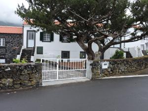 Afbeelding uit fotogalerij van Casa do Bica in São Roque do Pico