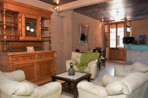 Posezení v ubytování Hostal Valle Mistral