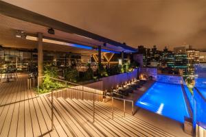 A piscina localizada em Hyatt Centric San Isidro Lima ou nos arredores