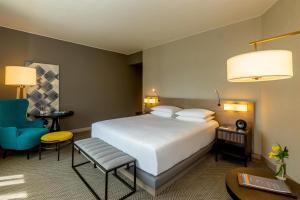 Cama ou camas em um quarto em Hyatt Centric San Isidro Lima