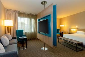 Cama ou camas em um quarto em Hyatt Centric San Isidro Lima