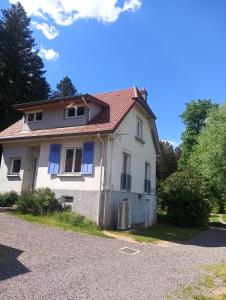 Budova, v ktorej sa dovolenkový dom nachádza