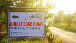 Vottorð, verðlaun, skilti eða annað skjal til sýnis á Jungle Edge Home Sigiriya