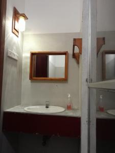 Vannituba majutusasutuses Whisky Point Hotel Meera