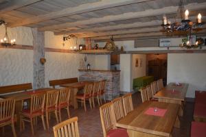 Restaurace v ubytování Penzion Sklep Sv. Urbana