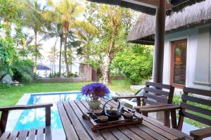 Ein Garten an der Unterkunft Sun Spa Resort & Villa